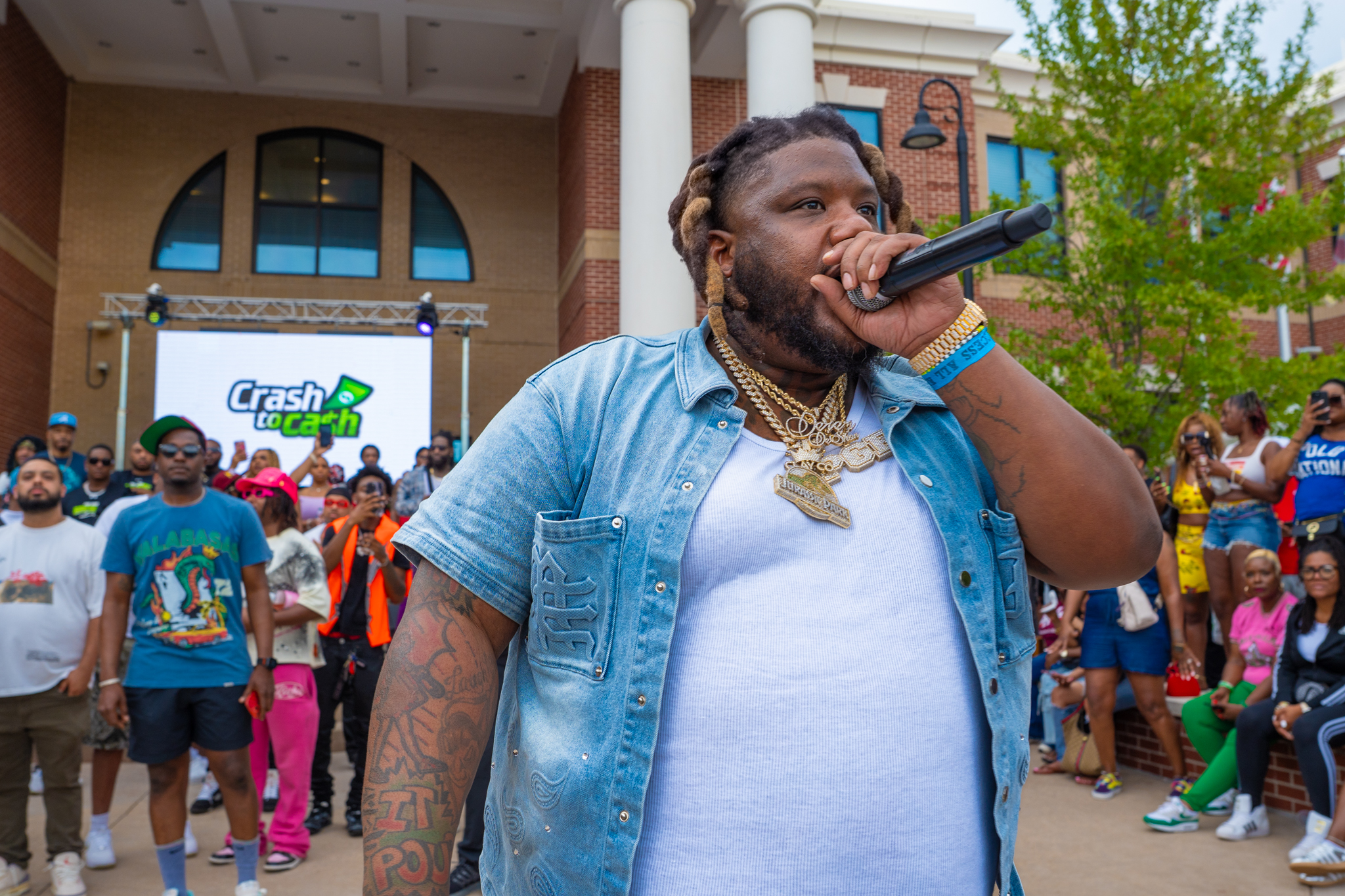 DEREZ DESHON